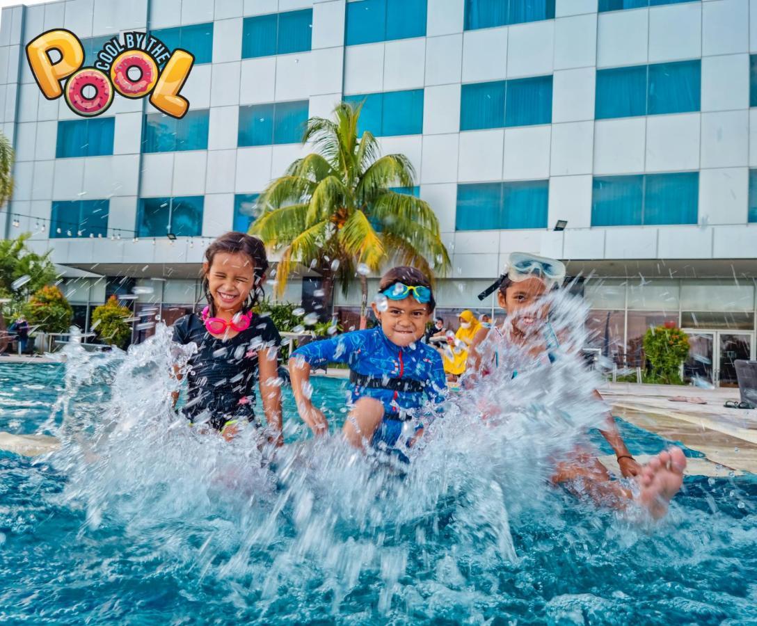 Novotel Balikpapan Exteriér fotografie
